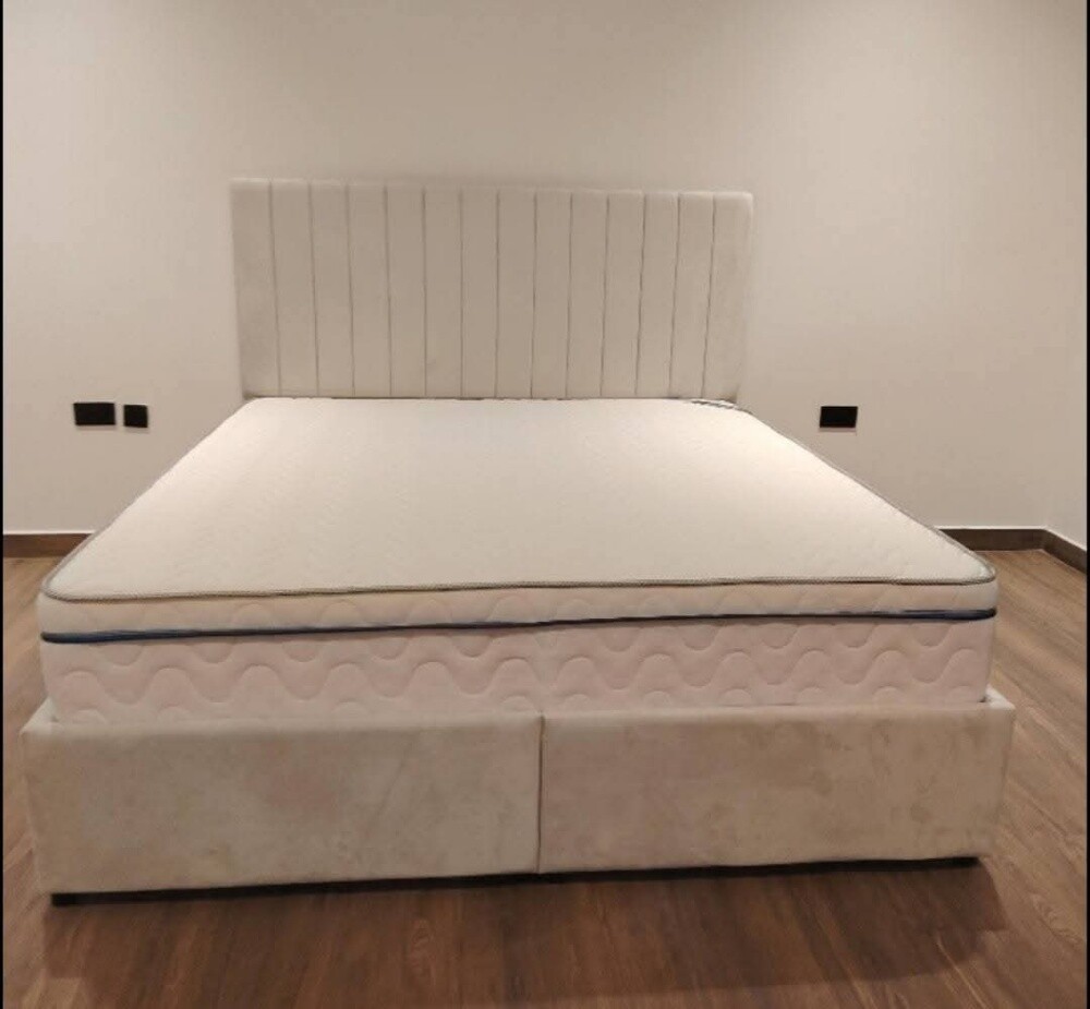 Qatar king furniture for sale - 2