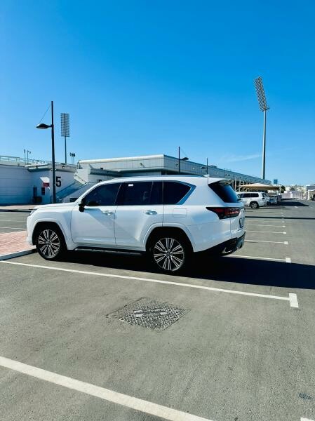 LEXUS LX600 2023 58KM QR408K - 5