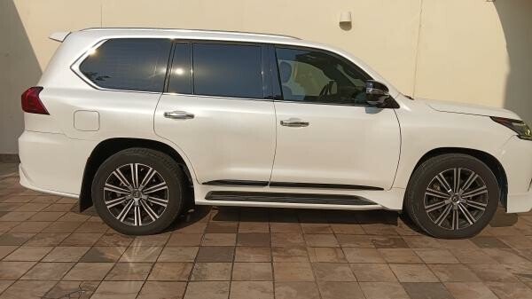 LEXUS LX570S 2018 241KM QR195K - 3