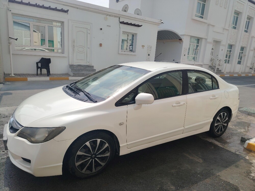 Honda civic 2009 model - 2