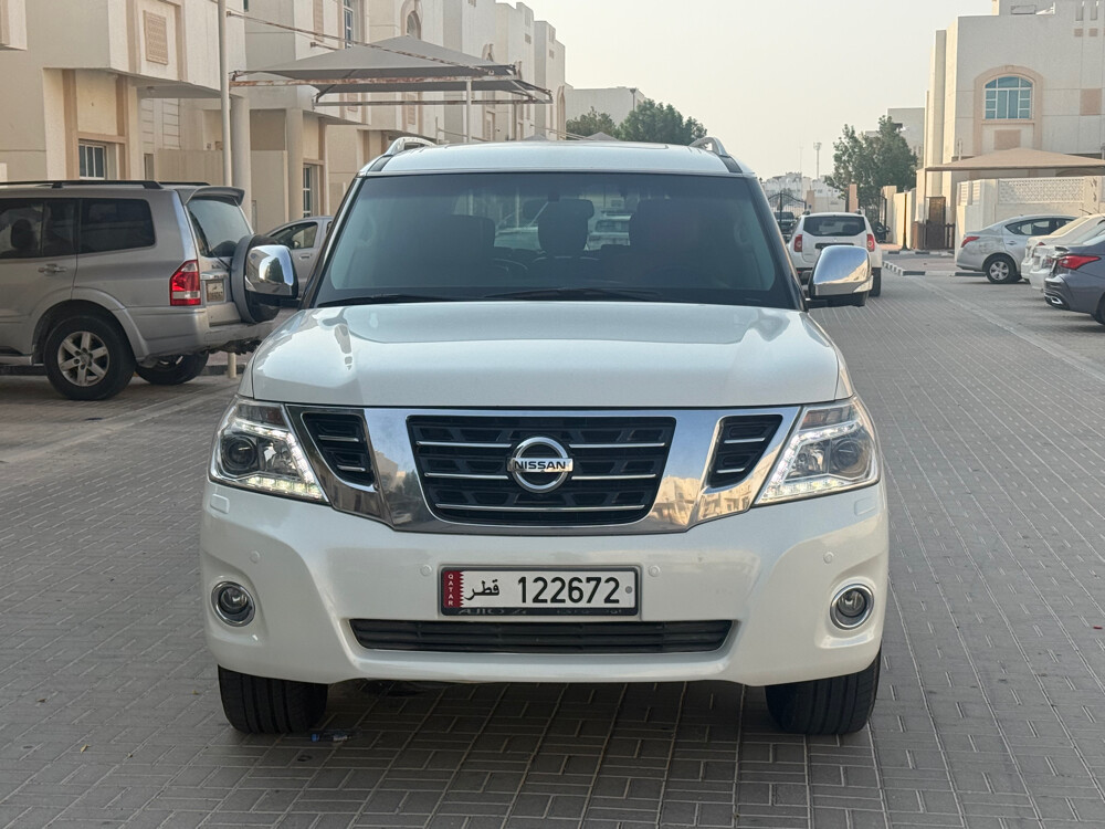 Nissan patrol platinum 320  2015  - 2