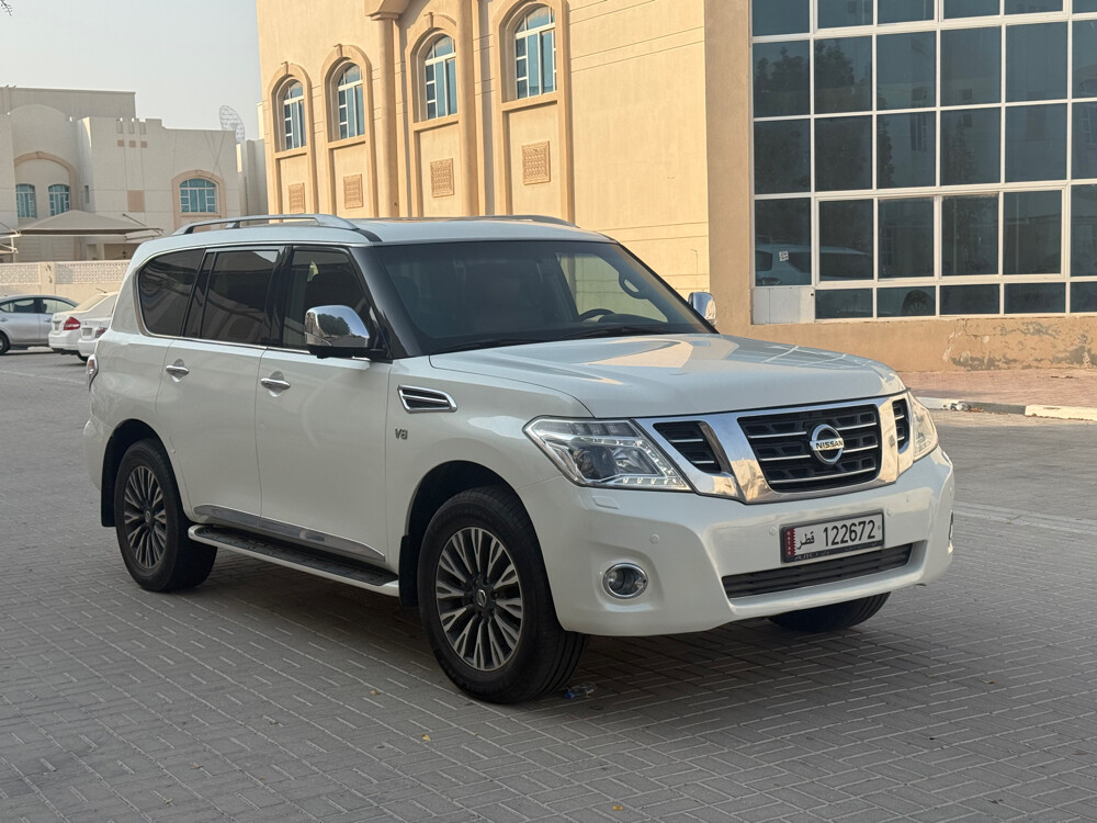 Nissan patrol platinum 320  2015  - 6