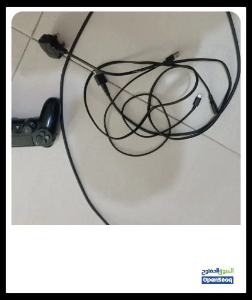 PlayStation 4 - 2