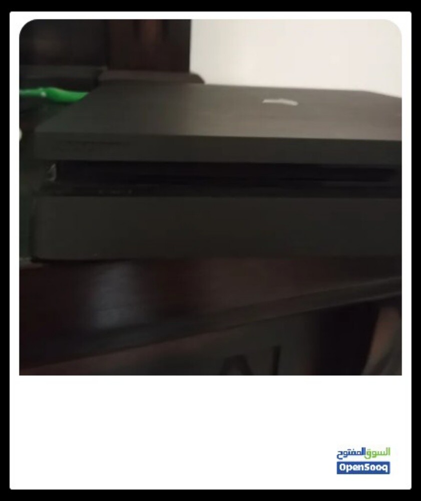PlayStation 4 - 3