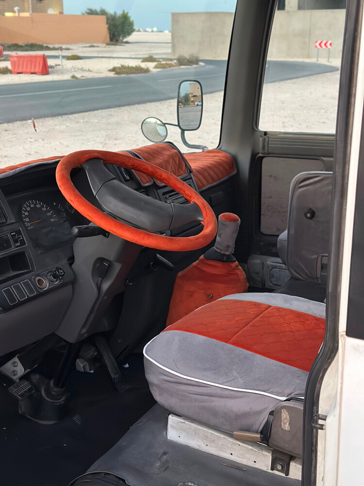 2014 30 seats Nissan civilian - 4