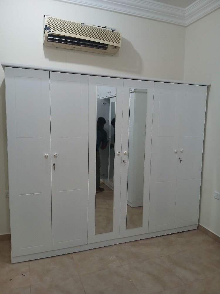 1 2 3 4 6 خزانة متاحة - 4