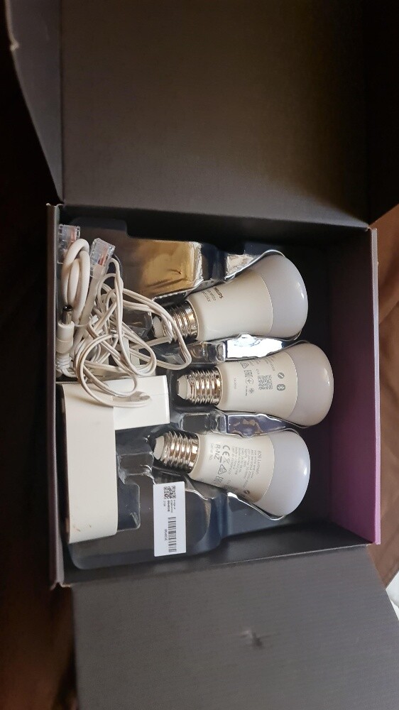 Philips Hue White and Color Ambianc - 1