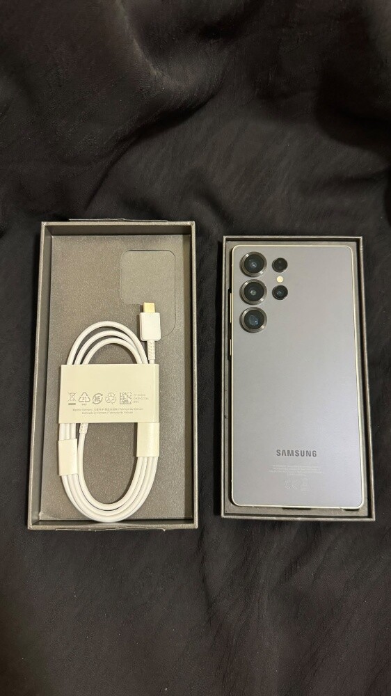 Phone for sale - 1
