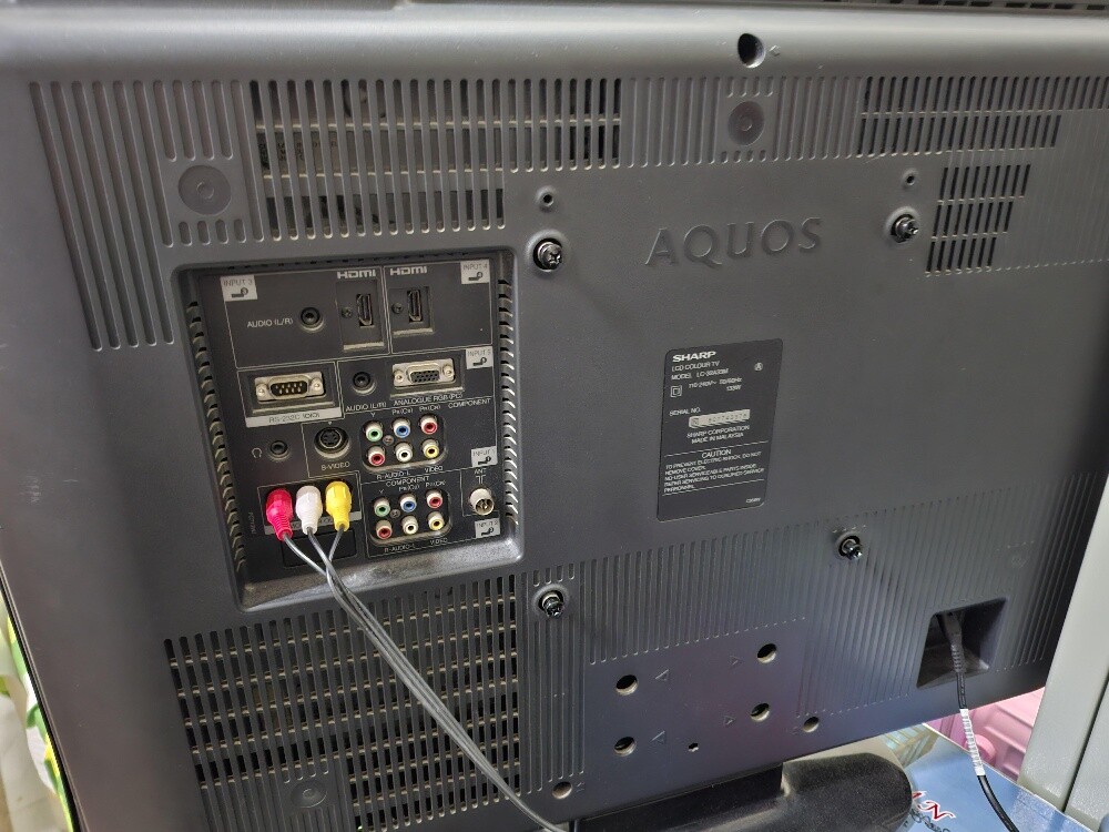Sharp Tv - 2