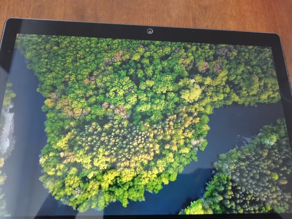 Lenovo tablet m10 negotiable - 2