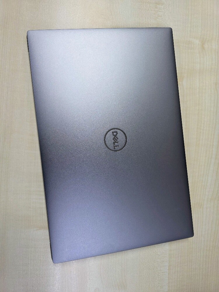 DeLL Precision i7 32GB-1.2T RTX 8GB - 6