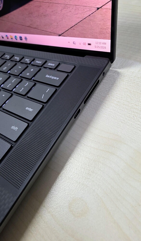 DeLL Precision i7 32GB-1.2T RTX 8GB - 10