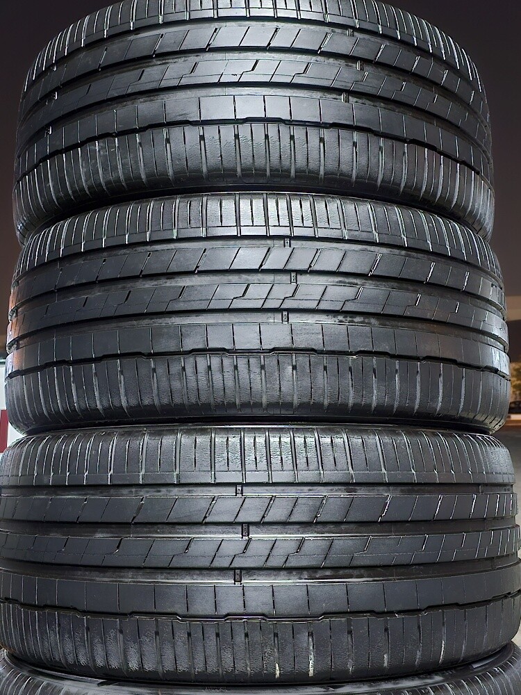 265-40-21,,, Hankook brand - 9