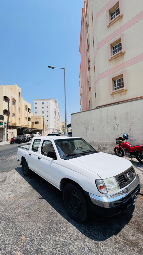 نيسان بيك أب 2002 - 3