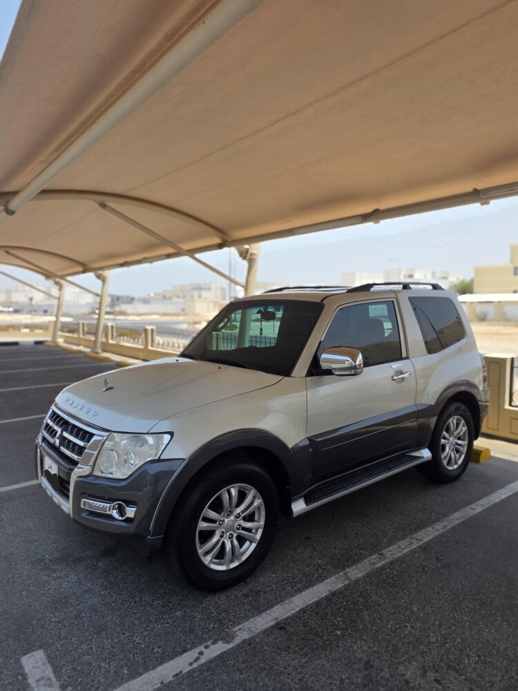Mitsubishi Pajero 3.8L V6 SWB - 5