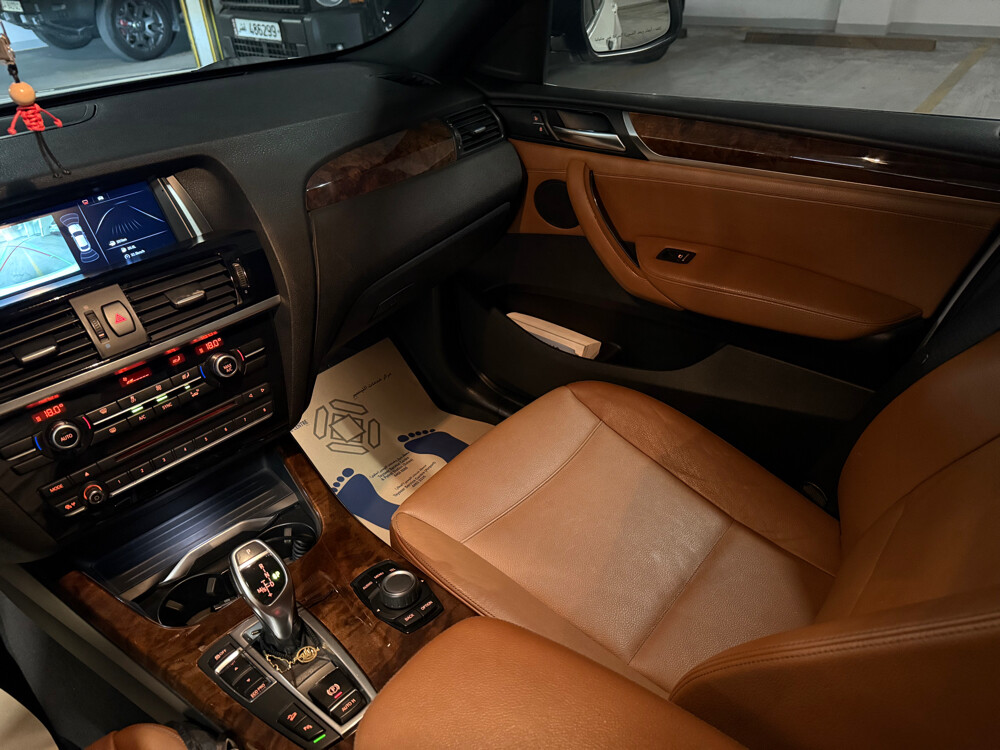 BMW X4 28i - 8
