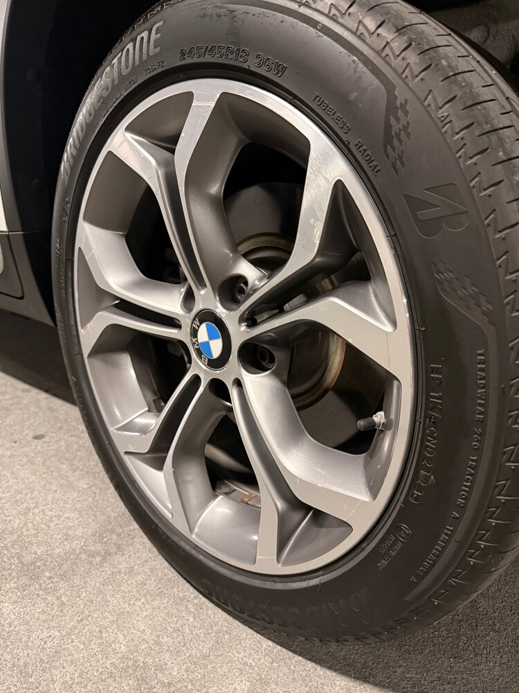 BMW X4 28i - 5