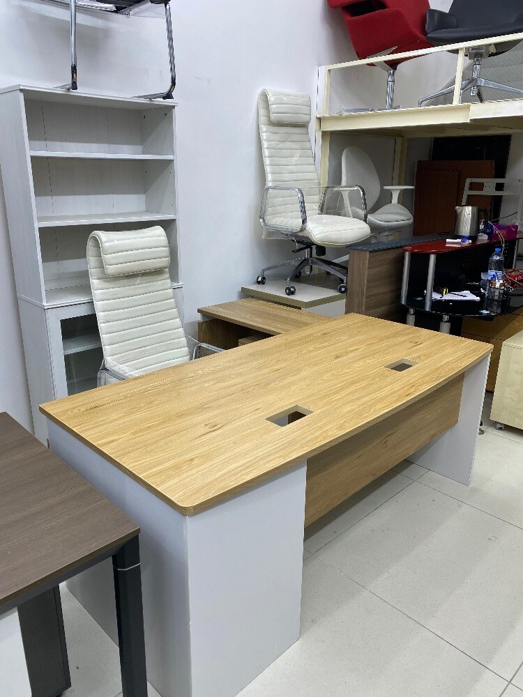 Used office furniture buy sell - 4