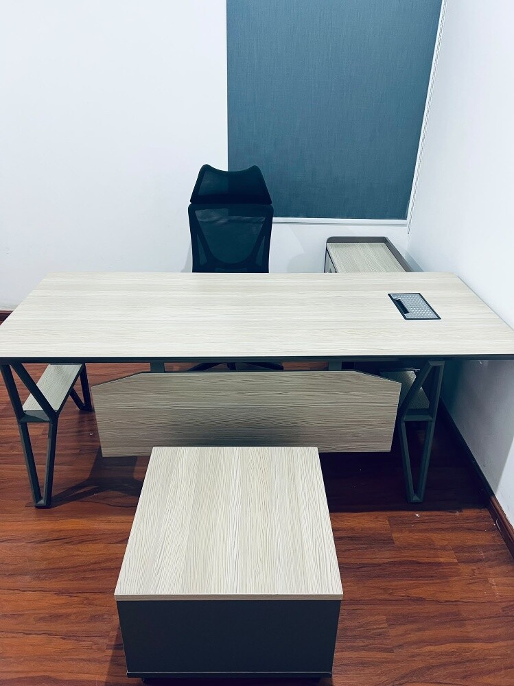 Used office furniture buy sell - 17