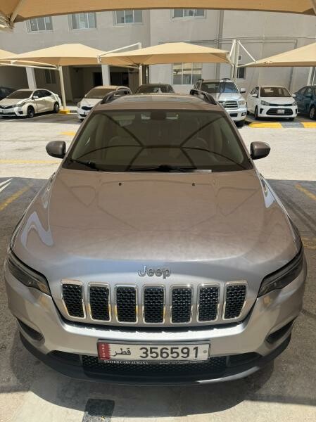 Jeep Cherokee Sport - 15