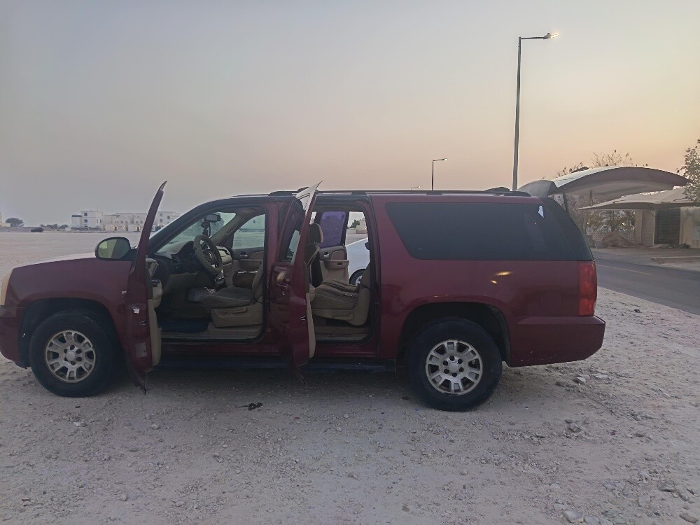 GMC YUKON XL - 6