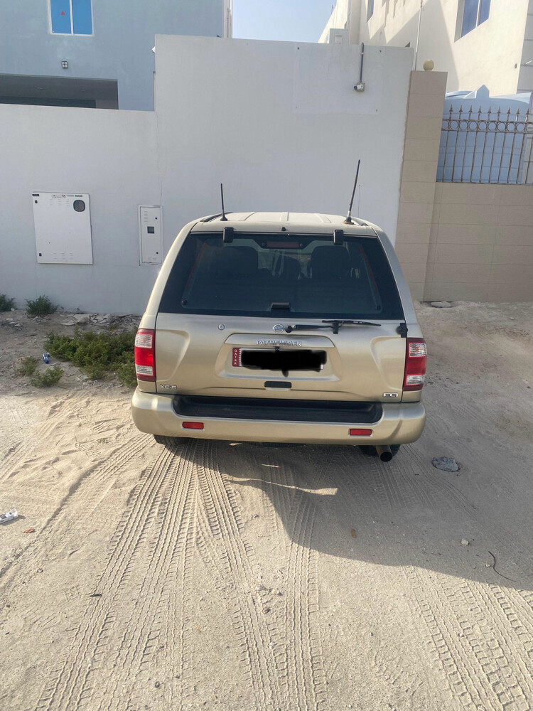 2005 Nissan Pathfinder - 272,500km - 6