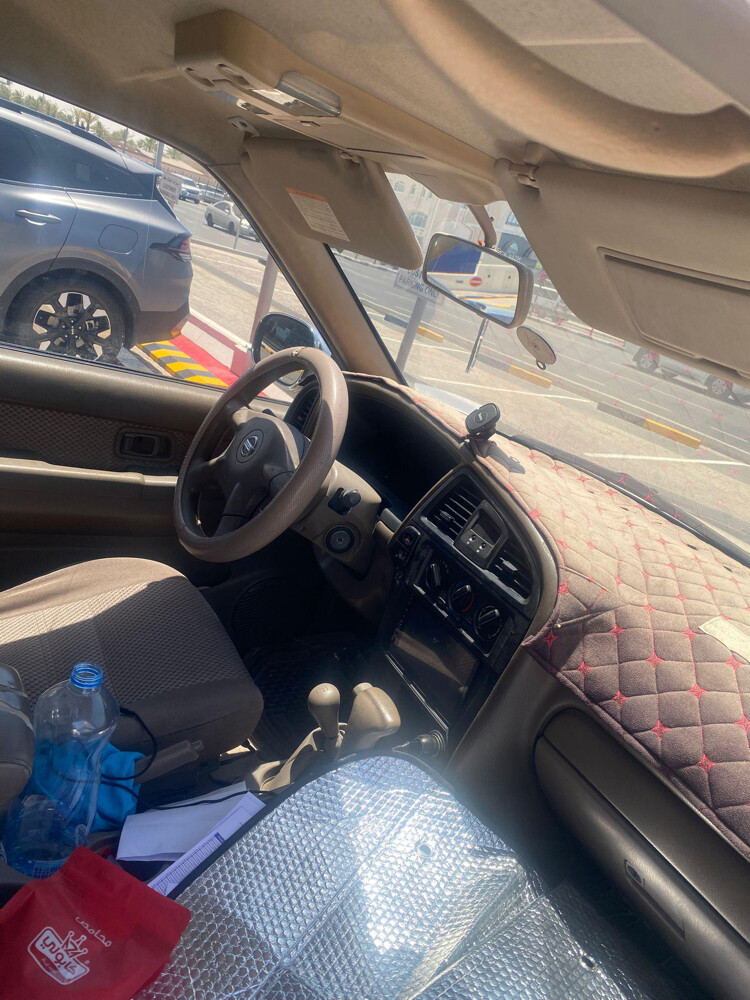 2005 Nissan Pathfinder - 272,500km - 4