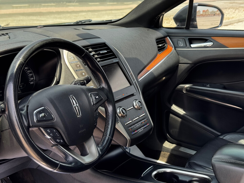 Lincoln MKC 2015 - 11