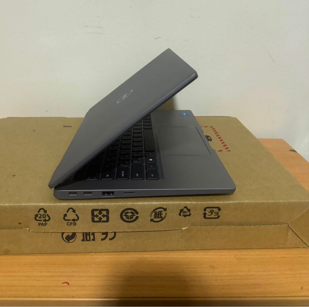 Dell Laptop – Intel Core i5 11th us - 5