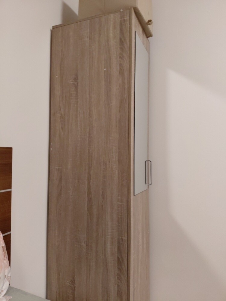 wordrobe in perfect condition - 2