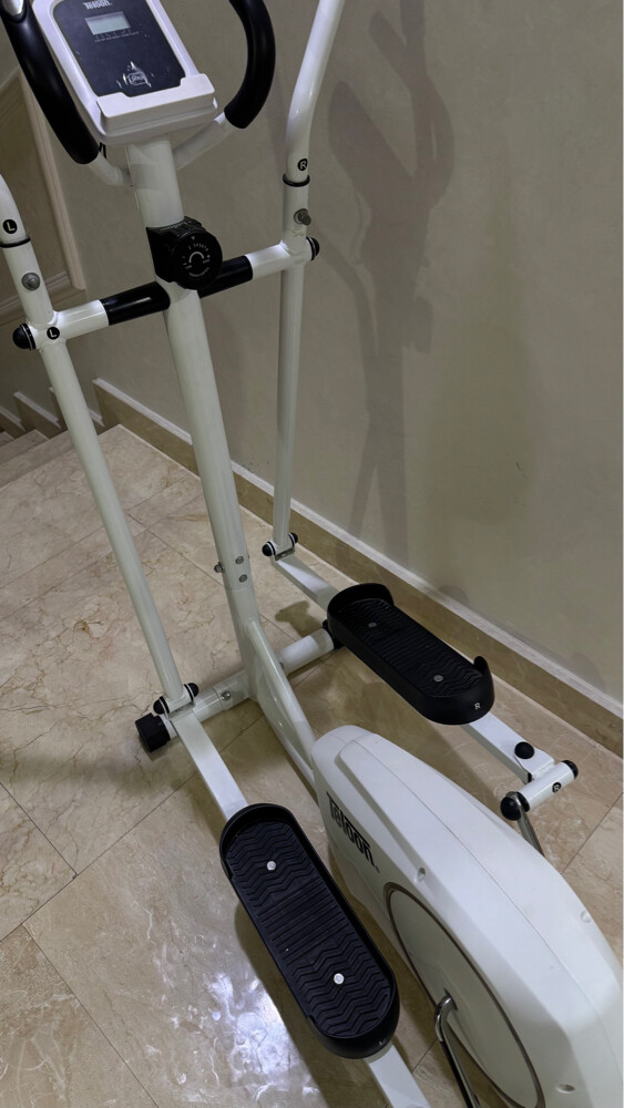 Multi-level sports bike - 4