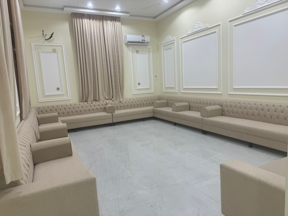 brand new sofa 1 metre 550 - 3