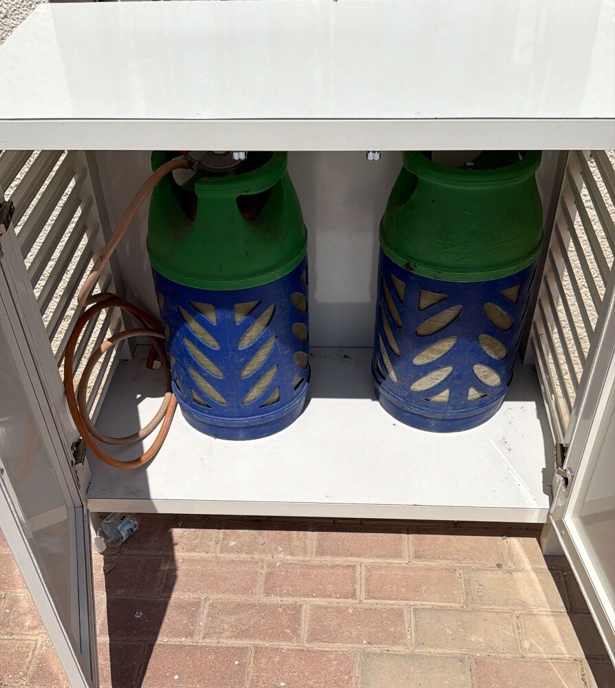 gas cylinder box for outdoor - 1