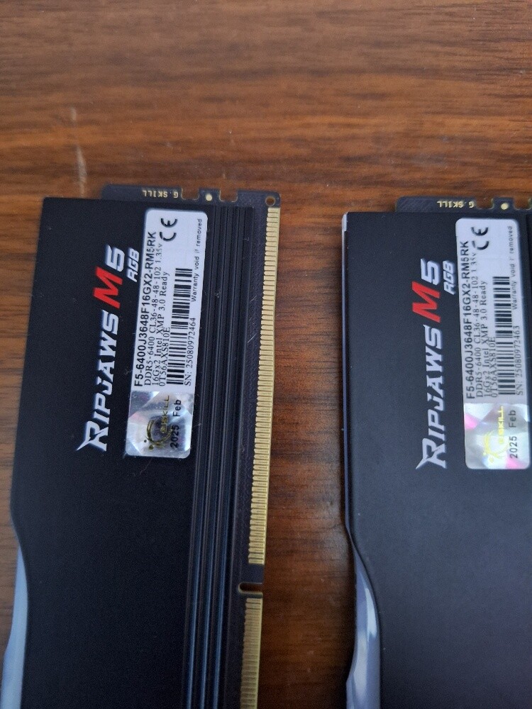 G skills 32 GB DDR5 - 2