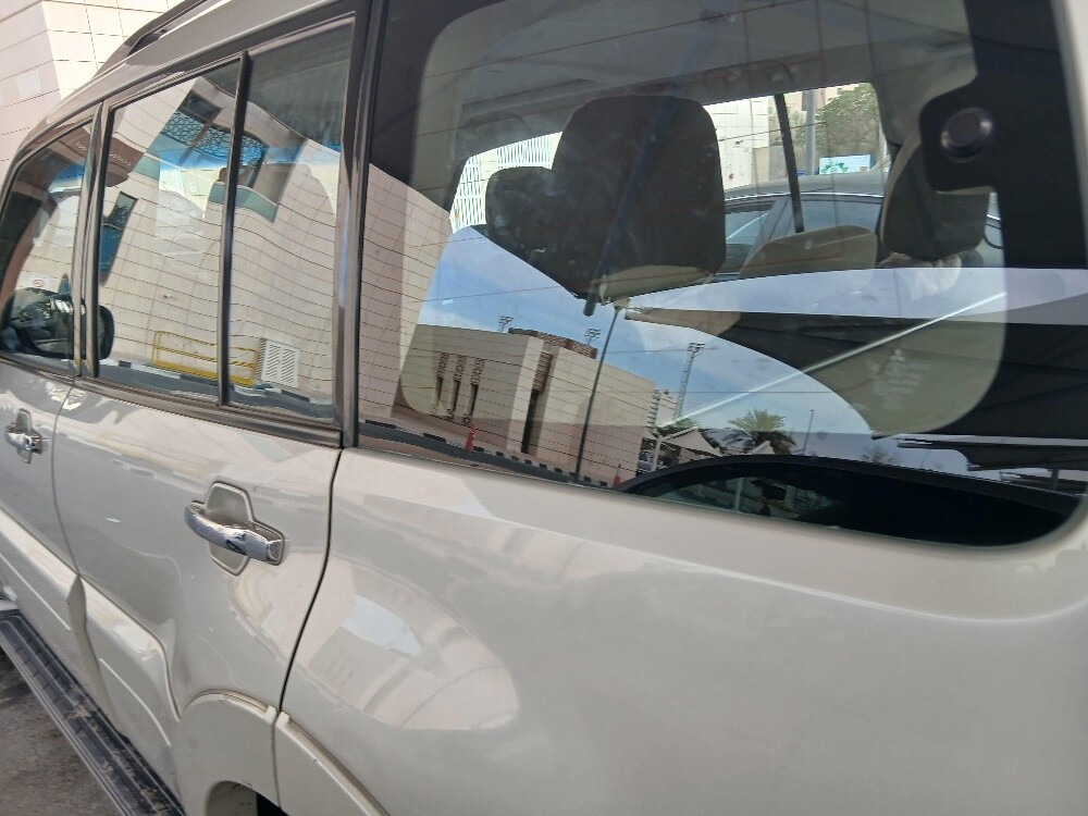 Mitsubishi Pajero - 4