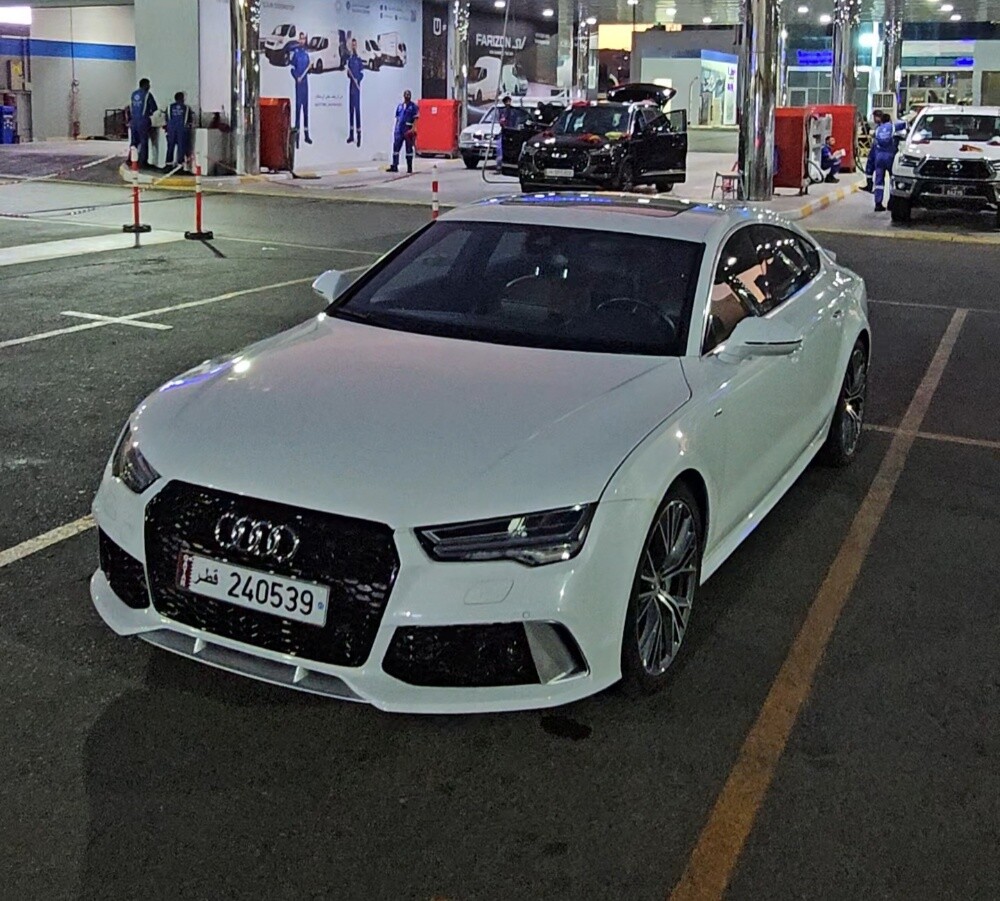 أودي اي ٧ موديل ٢٠١٥ - 2
