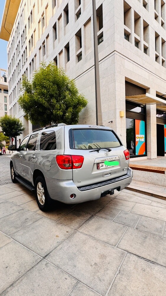 Toyota sequoia SR5 - 6