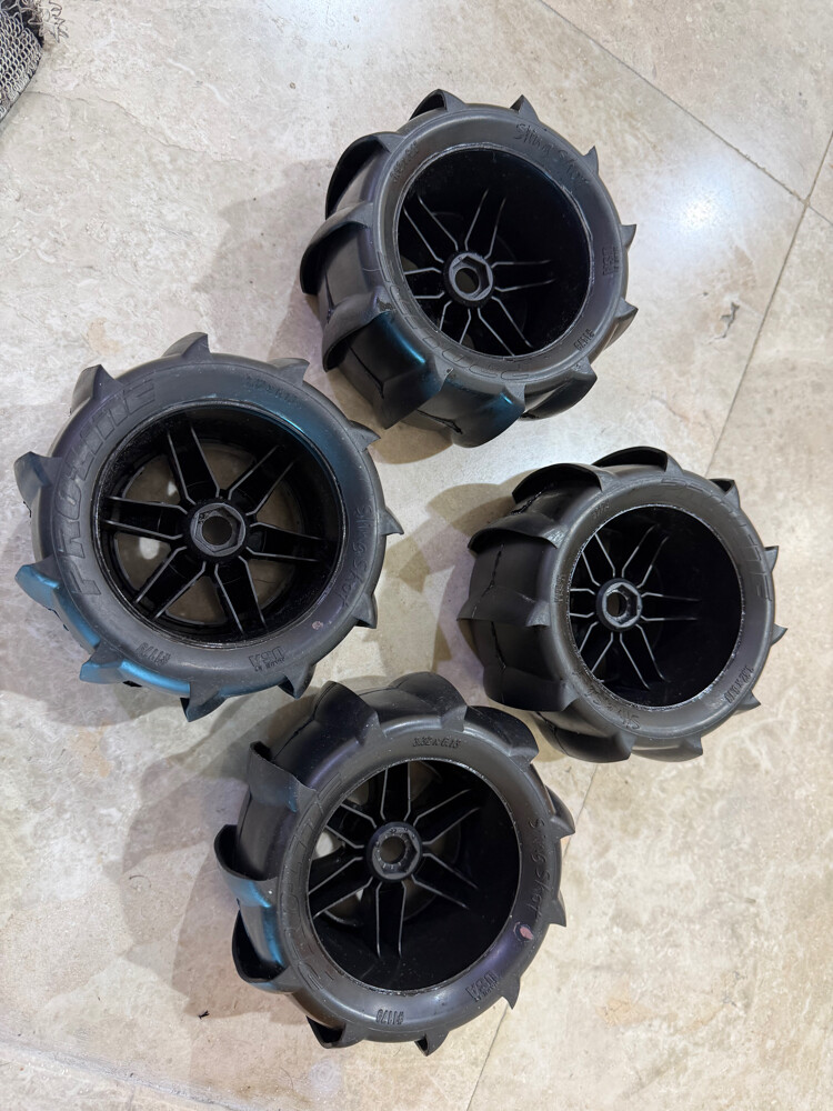 4 sand tyres proline 1/8 - 4