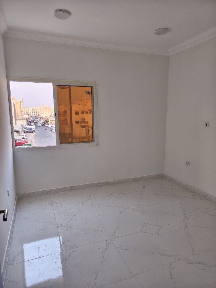 للبيع عمارة مدينة خليفة جنوبية - 6