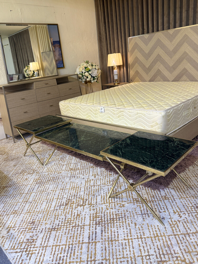 Midas brand coffee table for sale  - 4