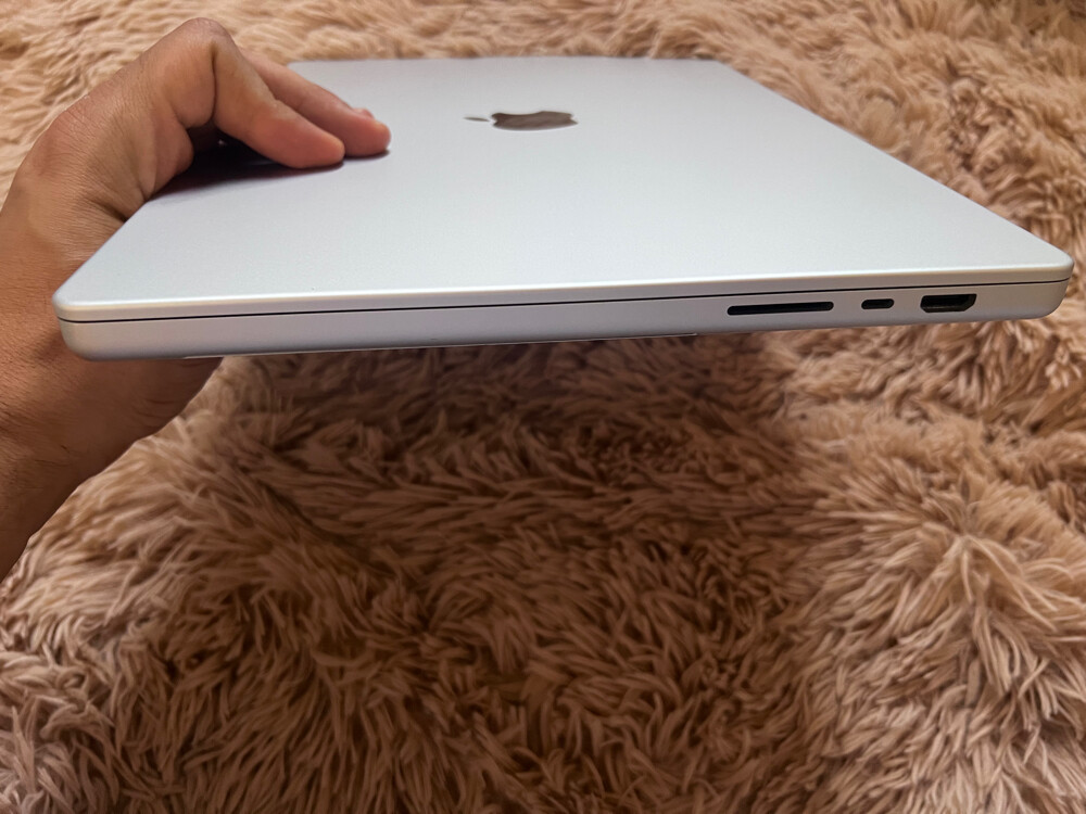 Macbook M1 Max 16” 32R 1TB - 4