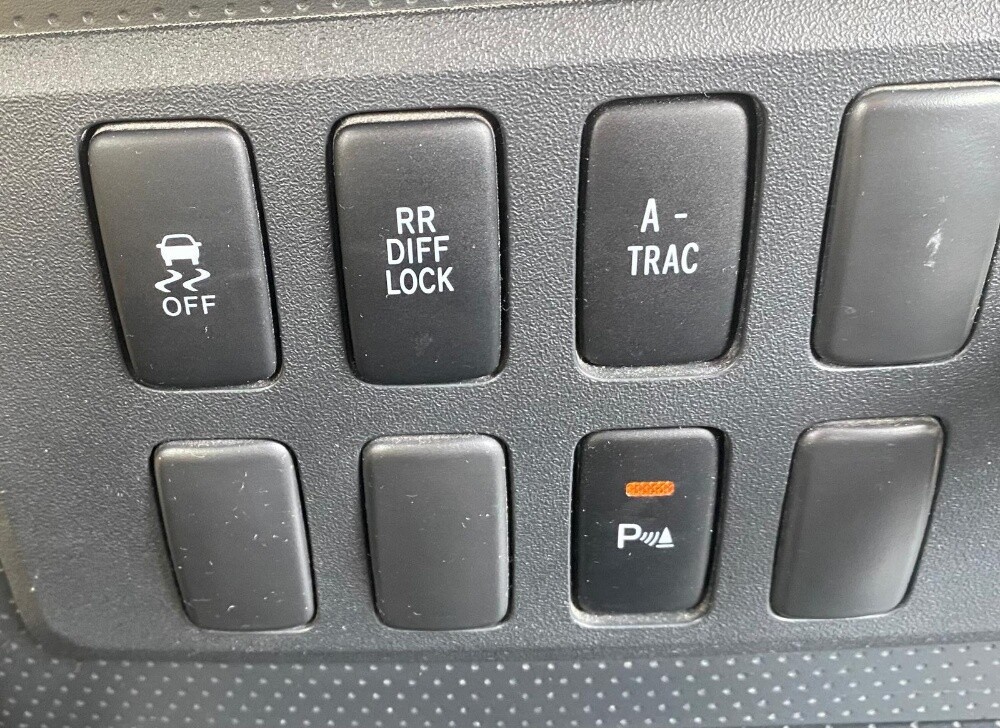 Toyota FJ Cruiser 2015 - 9