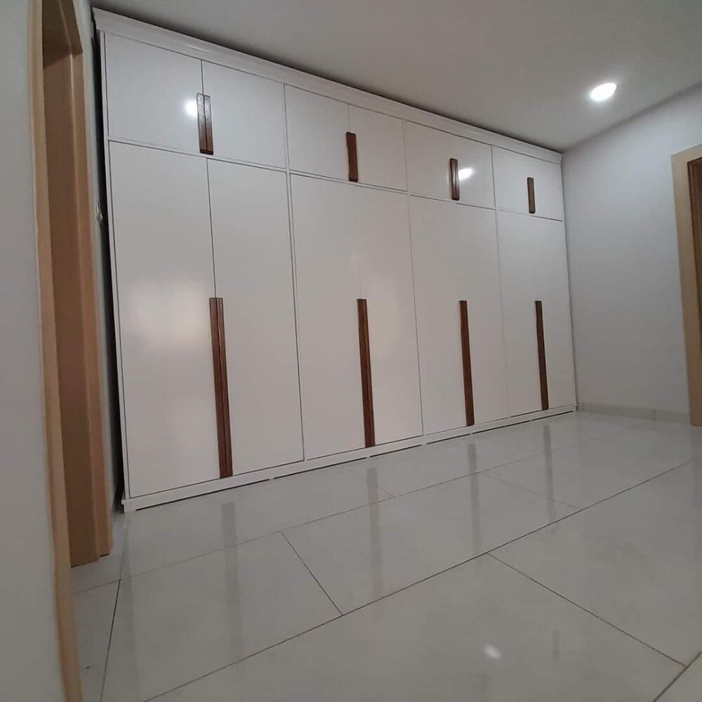 castomize cabinet - 18
