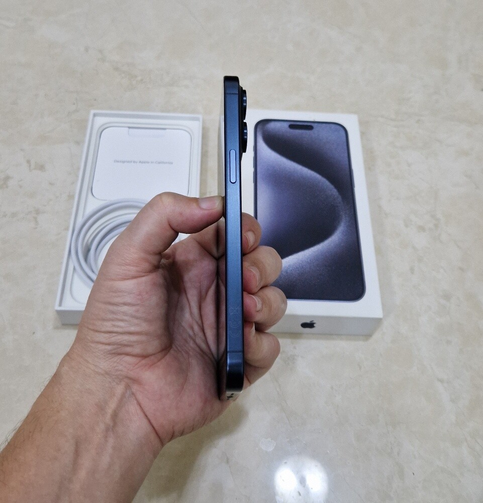 iphone 15 pro max 256GB - 8