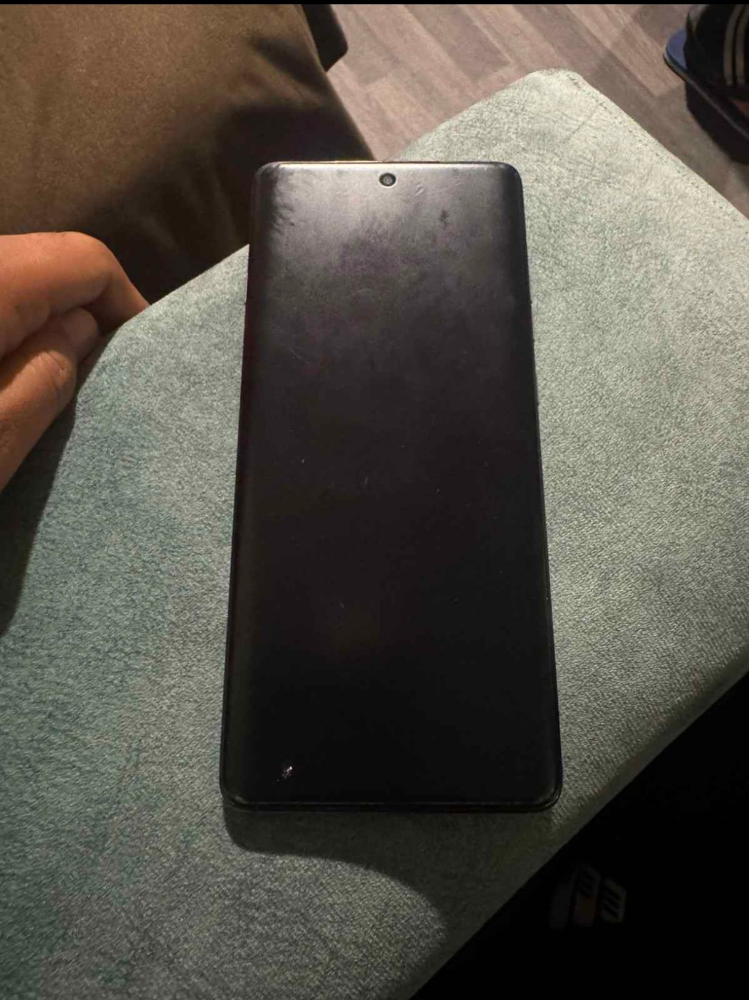 moto edge 60 pro - 2
