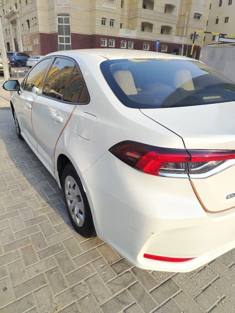 بيع كورولا هايبرد 2020 - 8