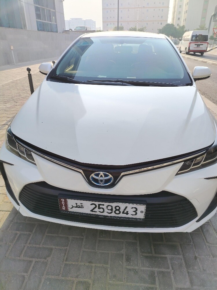 بيع كورولا هايبرد 2020 - 7