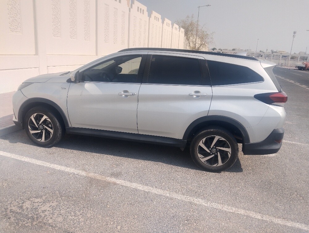 toyota rash 2023 - 1