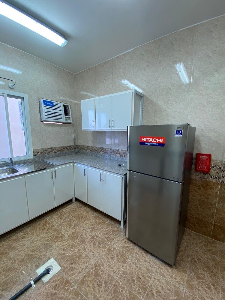 سكن عما ل مكيف للايجار الصناعية - 2