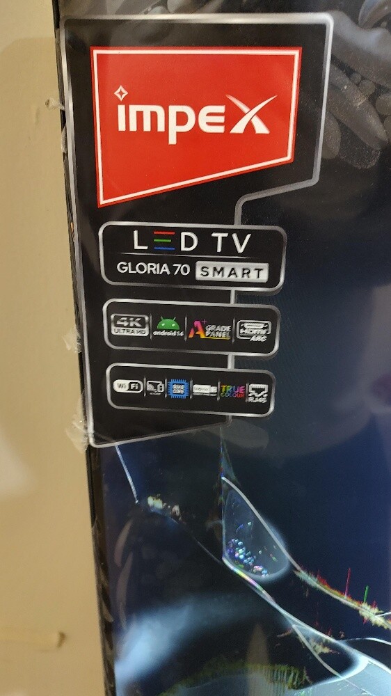 LED 70"  display dameg - 1